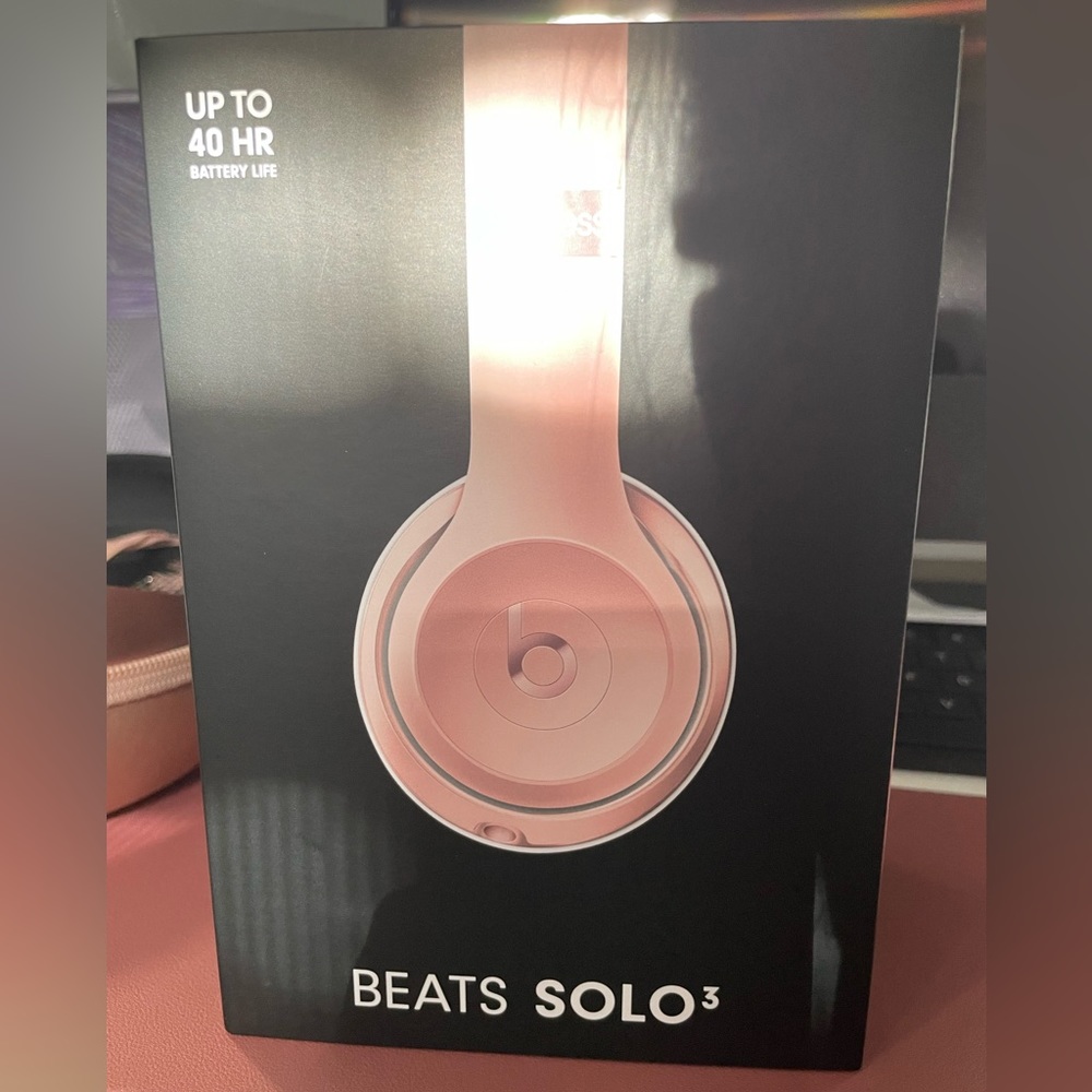 Beats Solo 3. Rose Gold